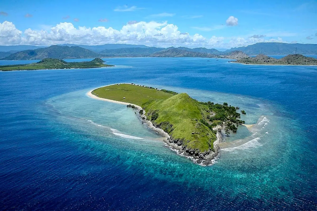 Frequently Asked Questions - 25 Undiscovered Indonesian Islands Beyond Bali